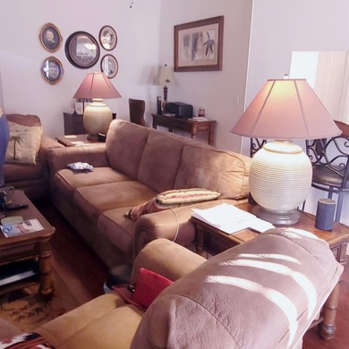 Maintenance free living. This two-bedroom, two-bath villa with a on Timber Greens Country Club in Florida - for sale on GolfHomes.com, golf home, golf lot