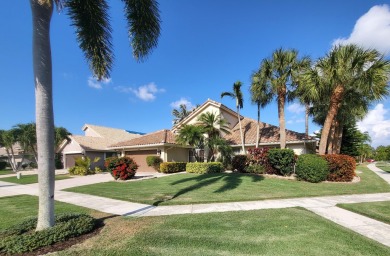 WOW! Roof Installed Nov 2021! This well maintained 2 Bed + den on Westchester Golf and Country Club in Florida - for sale on GolfHomes.com, golf home, golf lot