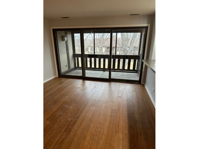 Welcome to this spacious and inviting 3-bedroom, 2-bath on Oak Hills Country Club in Illinois - for sale on GolfHomes.com, golf home, golf lot