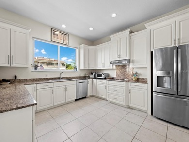 Perfectly positioned on a quiet cul-de-sac at the preferred on Links on Longboat Golf Club in Florida - for sale on GolfHomes.com, golf home, golf lot