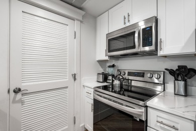 Beautifully updated ground-floor condo with 1 bedroom, 2 full on Sandestin Golf and Beach Resort - Raven in Florida - for sale on GolfHomes.com, golf home, golf lot