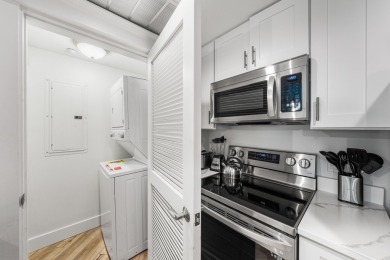 Beautifully updated ground-floor condo with 1 bedroom, 2 full on Sandestin Golf and Beach Resort - Raven in Florida - for sale on GolfHomes.com, golf home, golf lot