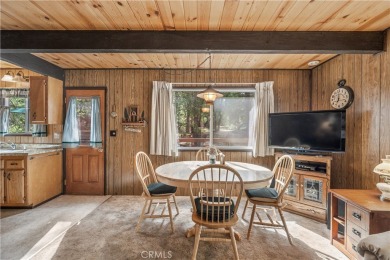 Welcome to this charming 2-story Moonridge cabin, perfectly on Big Bear Mountain Ski and Golf Resort in California - for sale on GolfHomes.com, golf home, golf lot