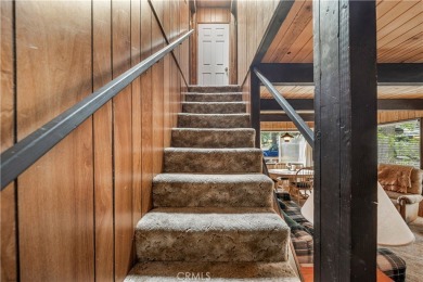 Welcome to this charming 2-story Moonridge cabin, perfectly on Big Bear Mountain Ski and Golf Resort in California - for sale on GolfHomes.com, golf home, golf lot