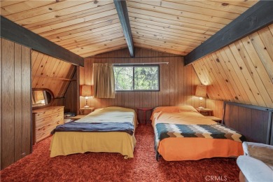 Welcome to this charming 2-story Moonridge cabin, perfectly on Big Bear Mountain Ski and Golf Resort in California - for sale on GolfHomes.com, golf home, golf lot
