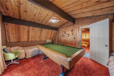 Welcome to this charming 2-story Moonridge cabin, perfectly on Big Bear Mountain Ski and Golf Resort in California - for sale on GolfHomes.com, golf home, golf lot