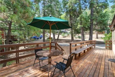 Welcome to this charming 2-story Moonridge cabin, perfectly on Big Bear Mountain Ski and Golf Resort in California - for sale on GolfHomes.com, golf home, golf lot