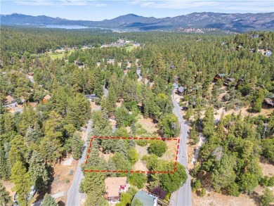 Welcome to this charming 2-story Moonridge cabin, perfectly on Big Bear Mountain Ski and Golf Resort in California - for sale on GolfHomes.com, golf home, golf lot