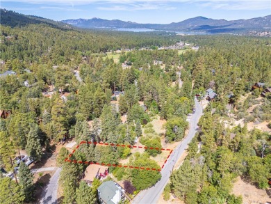 Welcome to this charming 2-story Moonridge cabin, perfectly on Big Bear Mountain Ski and Golf Resort in California - for sale on GolfHomes.com, golf home, golf lot