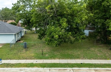Discover this affordable vacant lot nestled in the heart of on Cedar Crest Golf Course in Texas - for sale on GolfHomes.com, golf home, golf lot