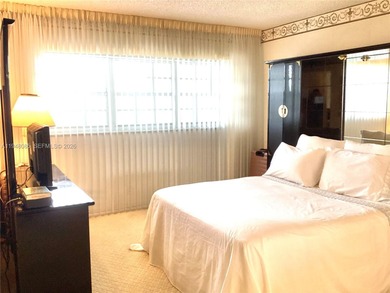 Wonderful and bright, 2 Bed/2 Bath condo located in the highly on Palm-Aire Country Club and Resort - Palms in Florida - for sale on GolfHomes.com, golf home, golf lot