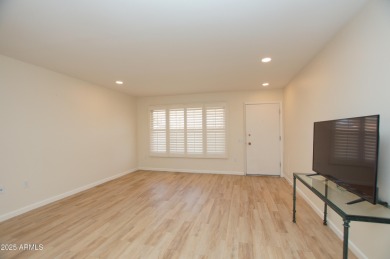 This charming home offers 2 bedrooms, 2 bathrooms, plus a on Pebblebrook Golf Course in Arizona - for sale on GolfHomes.com, golf home, golf lot