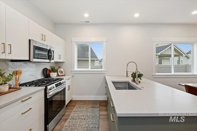 Beautiful new construction by Aby Homes LLC, ideally situated on on Hunters Point Golf Club in Idaho - for sale on GolfHomes.com, golf home, golf lot