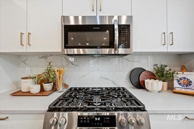 Beautiful new construction by Aby Homes LLC, ideally situated on on Hunters Point Golf Club in Idaho - for sale on GolfHomes.com, golf home, golf lot