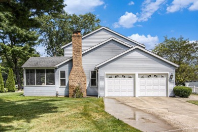 Tremendous opportunity in desirable Woodbridge Hills, where on The Moors Golf Club in Michigan - for sale on GolfHomes.com, golf home, golf lot