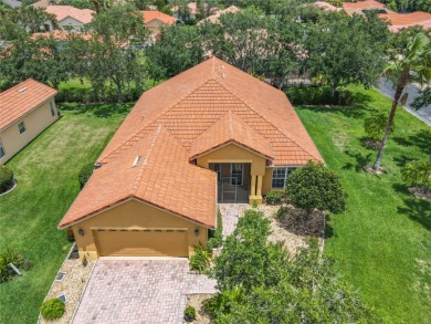 One or more photo(s) have been virtually staged. An AMAZING LIST on Stonegate Golf Club in Florida - for sale on GolfHomes.com, golf home, golf lot