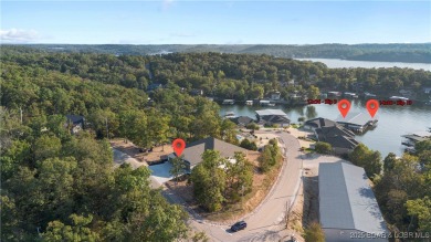 NEW BUILD, LAKE VIEWS, QUALITY CRAFTMANSHIP! Discover space on Seasons Ridge At Four Seasons in Missouri - for sale on GolfHomes.com, golf home, golf lot