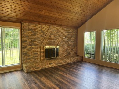 Great curb appeal on this 3BD-3BA Golf Course Home at Holly Lake on Holly Lake Ranch Golf Club in Texas - for sale on GolfHomes.com, golf home, golf lot