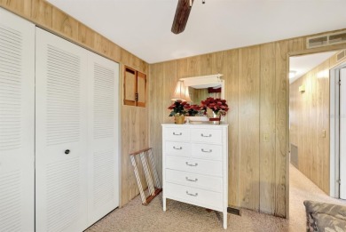 This 1978 home on a premium interior lot is ready for your on Maple Leaf Golf and Country Club in Florida - for sale on GolfHomes.com, golf home, golf lot