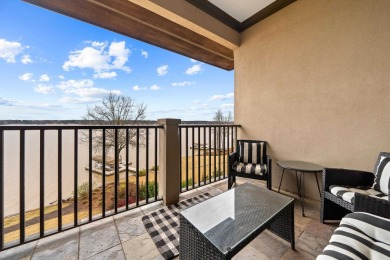 STUNNING 3RD-FLOOR LAKEFRONT CONDO IN CUSCOWILLA @ LAKE OCONEE! on The Golf Club at Cuscowilla in Georgia - for sale on GolfHomes.com, golf home, golf lot