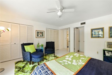 --Beautifully Renovated Townhome in On Top of the World - on On Top of the World Golf Course in Florida - for sale on GolfHomes.com, golf home, golf lot