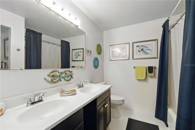 --Beautifully Renovated Townhome in On Top of the World - on On Top of the World Golf Course in Florida - for sale on GolfHomes.com, golf home, golf lot