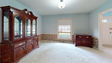 Location, location, location!! Spacious 4 bedroom, 3.5 bath two on Lake Shore Country Club in Pennsylvania - for sale on GolfHomes.com, golf home, golf lot