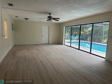 Don't miss this super spacious POOL home!  The inviting layout on Sun n Lake Golf and Country Club in Florida - for sale on GolfHomes.com, golf home, golf lot