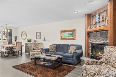 Welcome to your dream condo at Lake of the Ozarks! Its ready to on The Oaks Golf Course in Missouri - for sale on GolfHomes.com, golf home, golf lot