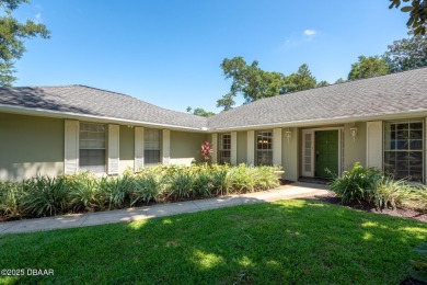 Stunning 3BR/2BA home in the desirable Tomoka Oaks community of on Tomoka Oaks Golf and Country Club in Florida - for sale on GolfHomes.com, golf home, golf lot