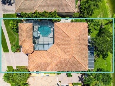 HGTV-Worthy Remodel! This sophisticated courtyard home is worth on Orchid Island Golf and Beach Club in Florida - for sale on GolfHomes.com, golf home, golf lot