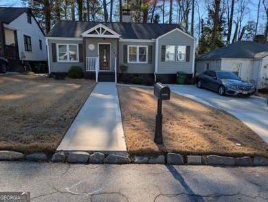 Extensively Renovated: This must-see listing. EVERYTHING is new on John A. White Golf Course in Georgia - for sale on GolfHomes.com, golf home, golf lot