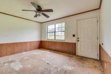 Investment opportunity! This home is loaded with potential. It on Mc Donald Hills Golf Club in Tennessee - for sale on GolfHomes.com, golf home, golf lot
