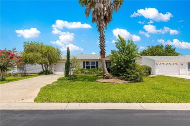 Start living The Villages(R) lifestyle today! Well cared for 2 on The Links of Spruce Creek in Florida - for sale on GolfHomes.com, golf home, golf lot