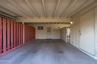 Charming Sun City home in a 55+ community! Enjoy a bright great on Sun City South Golf Course in Arizona - for sale on GolfHomes.com, golf home, golf lot