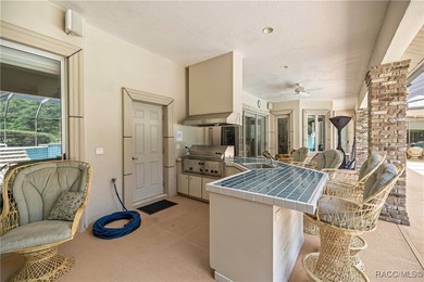 AN EXTRAORDINARY OPPORTUNITY T0 PURCHASE ASTUNNING ESTATE on Black Diamond Ranch Golf Course in Florida - for sale on GolfHomes.com, golf home, golf lot