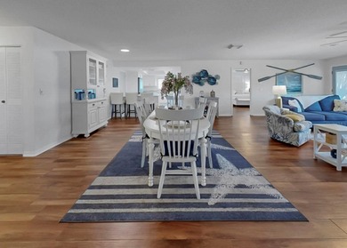 If you're looking for the home and community that has it all on Falcon Watch Golf Club in Florida - for sale on GolfHomes.com, golf home, golf lot