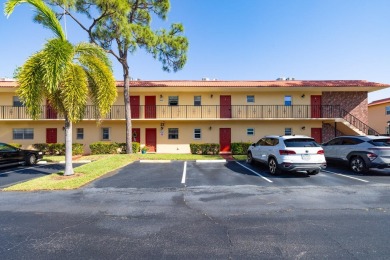 This lovely 1 bed/1.5 bath unit is located in the 55+ Community on Monterey Yacht and Country Club in Florida - for sale on GolfHomes.com, golf home, golf lot