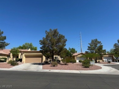 GOLF CART INCLUDED IN PRICE!!  Adorable move-in ready home on Highland Falls Golf Club in Nevada - for sale on GolfHomes.com, golf home, golf lot