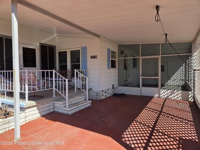 GOLF COURSE HOME WITH NEW ROOF! 2 BEDROOMS AND 2 BATHROOMS PLUS on High Point Golf Club, Inc. in Florida - for sale on GolfHomes.com, golf home, golf lot