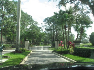 Build your Custom Dream Home in the beautiful Bay Hill Estates on PGA National Estates Golf Course in Florida - for sale on GolfHomes.com, golf home, golf lot