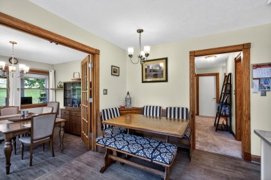 Fall in love with a beautifully updated home in one of the on Eagles Nest Country Club in Kentucky - for sale on GolfHomes.com, golf home, golf lot
