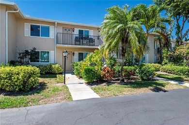 ***Priced to sell!!** Charming 2-Bedroom Condo in Naples Sunrise on The Glades Golf and Country Club in Florida - for sale on GolfHomes.com, golf home, golf lot