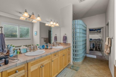 Located in the prestigious 55+ Eagle Crest Community, this on Eagle Crest Golf Resort - Resort Course in Oregon - for sale on GolfHomes.com, golf home, golf lot