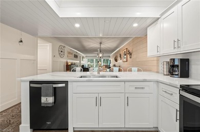 ***Priced to sell!!** Charming 2-Bedroom Condo in Naples Sunrise on The Glades Golf and Country Club in Florida - for sale on GolfHomes.com, golf home, golf lot