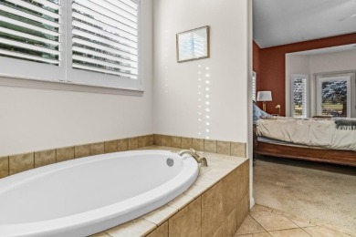 Located in the prestigious 55+ Eagle Crest Community, this on Eagle Crest Golf Resort - Resort Course in Oregon - for sale on GolfHomes.com, golf home, golf lot