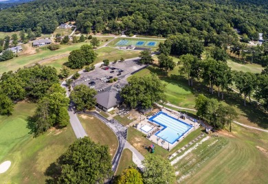 Fall in love with a beautifully updated home in one of the on Eagles Nest Country Club in Kentucky - for sale on GolfHomes.com, golf home, golf lot