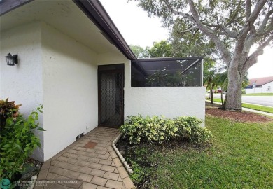 Well maintained fee simple corner villa with low hoa maintenance on Colony West Country Club in Florida - for sale on GolfHomes.com, golf home, golf lot