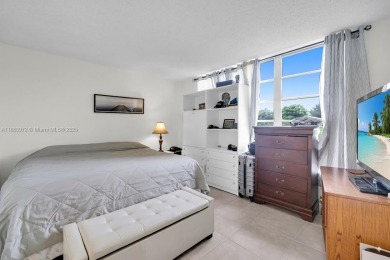Welcome to this beautifully remodeled 2-bedroom, 2-bathroom on Palm-Aire Country Club and Resort - Palms in Florida - for sale on GolfHomes.com, golf home, golf lot