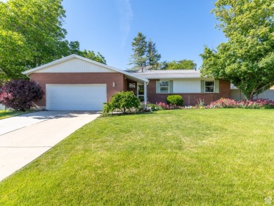 *Days on Market* is really only 5- due to buyers not being able on Davis Park Golf Course in Utah - for sale on GolfHomes.com, golf home, golf lot